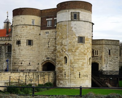 Views around the Tower of London