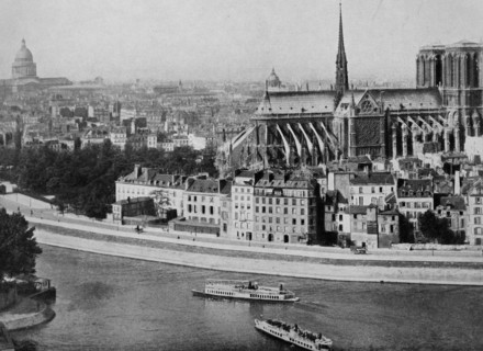a view of the Cathedral of Notre-Dame