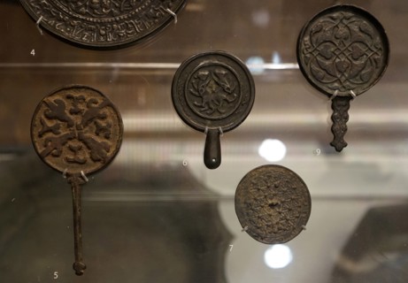 Medieval mirrors from the Eastern Islamic world