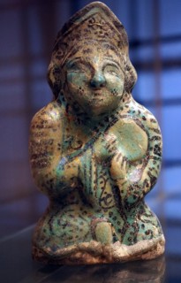 Iranian vase in the form of a musician