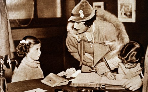 Queen Elizabeth The Queen Mother with Princess Elizabeth and Margaret