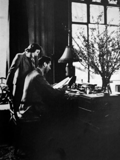 Princess Elizabeth being trained in queenship