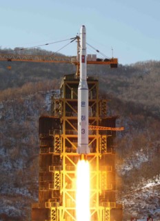 Launch of the Unha-3 carrier rocket