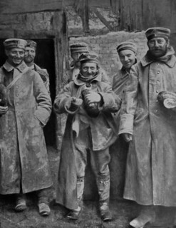 German prisoners of war take rations.