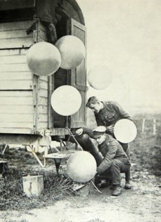 British military weather balloons with ground crew, during WWI