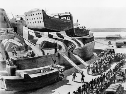 American troops embark aboard a British ship