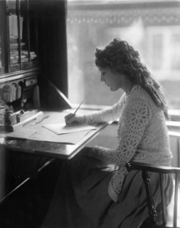 Mary Pickford