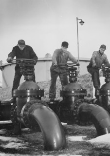 America's Petroleum Industries
