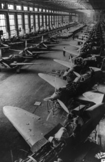 Yak' fighter planes