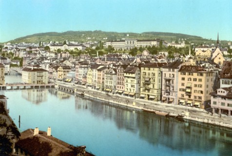 River scene in Zurich