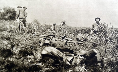 British soldiers in the marne, France during WWI