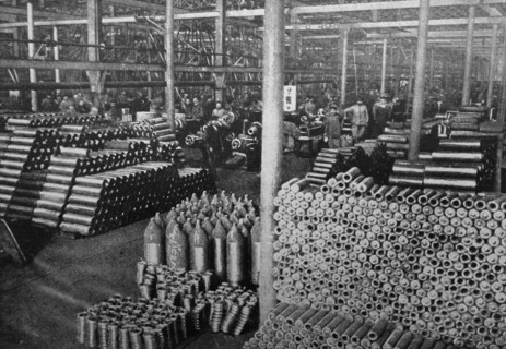 German armaments factory during WWI