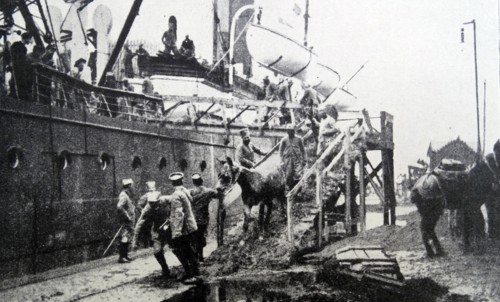 French Arab Zouaves arrive at a port in France;   during WWI 1915