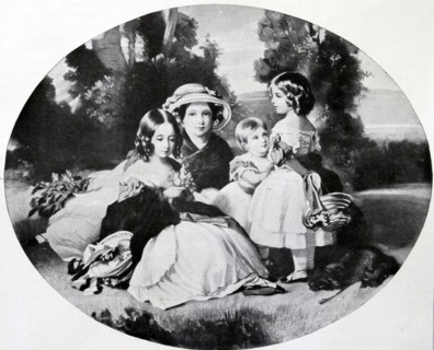 Four daughters of British Queen Victoria