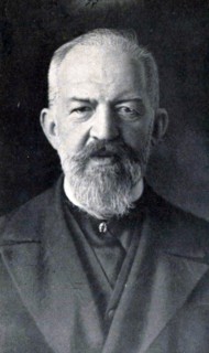 Kazimierz Jerzy Skrzypna-Twardowski in 1933