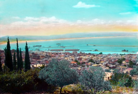 Colour photograph of Haifa