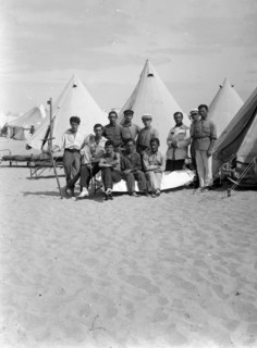 Photograph of Jewish refugees in a camp at Tel Aviv