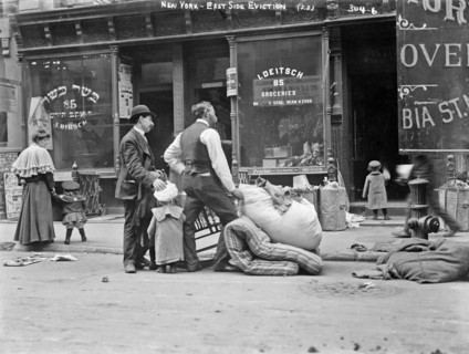 Photograph of the eviction of a poor Jewish family