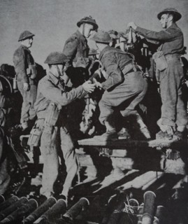 A.A. Gun used as field gun near Medjez-El-Bab.