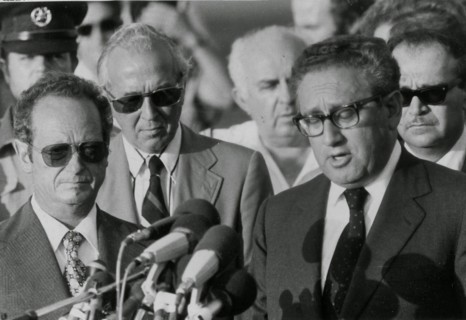 Secretary of State Henry Kissinger with Israeli Foreign Minister Yigal Allon 1974