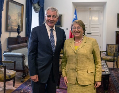 Chuck Hagel US Defence Secretary, meets Chilean President Michelle Bachelet