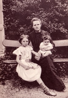 Photographic portrait of Marie Curie
