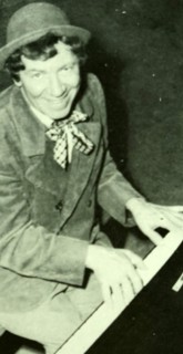 Photographic portrait of Harpo Marx