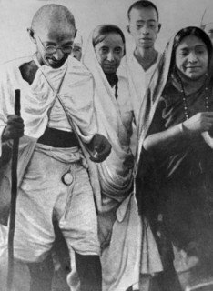 Mahatma Gandhi with Sarojini Naidu, 1931