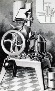 A centrifugal cream extractor