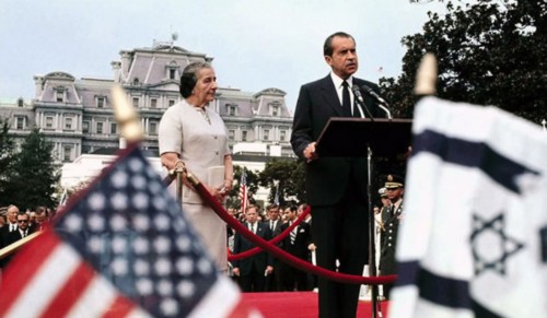 Israeli Prime Minister Golda Meir with US president Richard Nixon