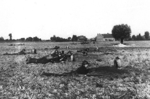 France, the French front, infantry during an attack