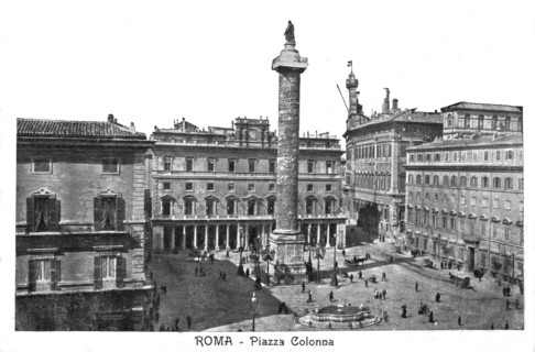Rome, Piazza Colonna, postcard
