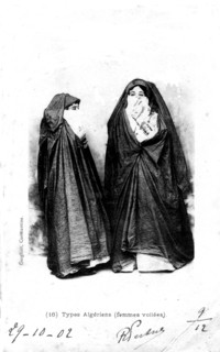 Carte postale, Femmes voilées  (Voile noir : région de Constantine)