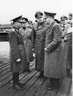 Adolf Hitler en conversation avec Ion Antonescu, en Prusse orientale, 1943