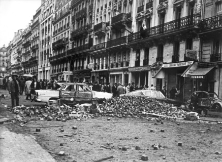 Manifestation étudiante au Quartier Latin à Paris, 1968