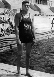 Johnny Weissmuller en maillot de compétition