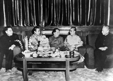 Mao Ze Dong, le Dalai Lama La-Mu-Teng-Chu