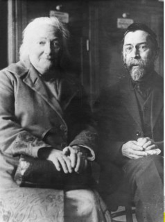 Clara Zetkin et le professeur Meshmerikow
