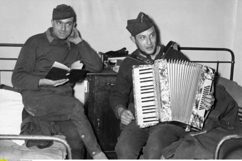 2.WK:Kriegsgefangene