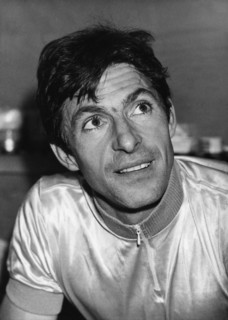 Der Radrennfahrer Francesco Moser w„hrend des Sechstagerennens in der Dortmunder Westfalenhalle am