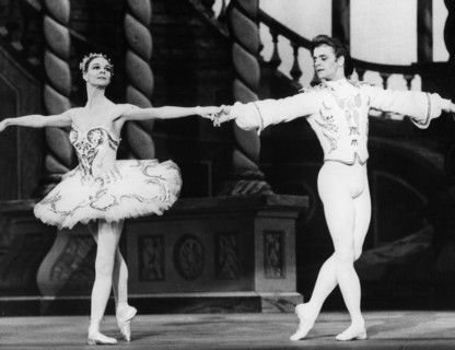 Mikhail Baryschnikov et  Antoinette Sibley