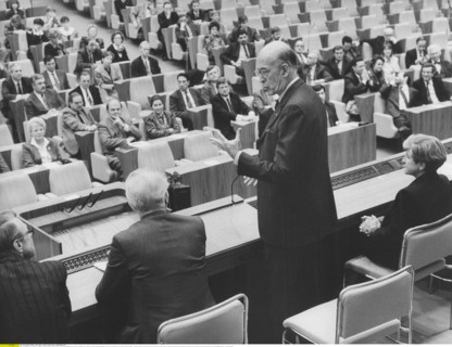 Giscard d'Estaing, Val‚ry - Politiker, Frankreich/ i.d. Volkskammer der DDR, Berlin
