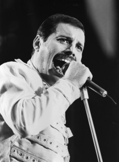 Queen  /1