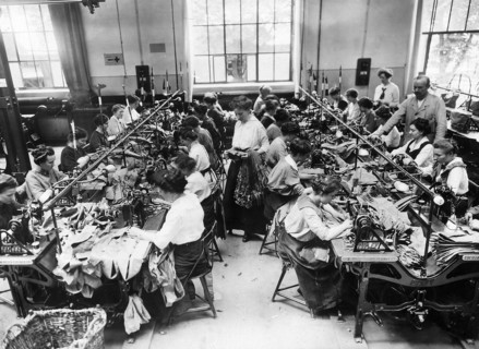 Ouvrières d'une usine d'armement allemande