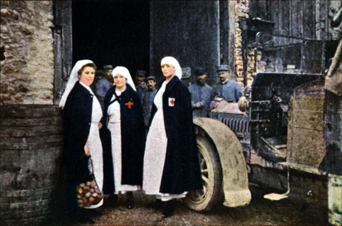 Femmes de la Croix-Rouge