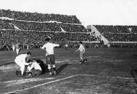Coupe du monde de football 1930. Finale Uruguay - Argentine.