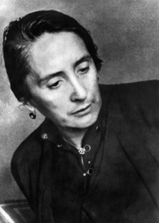 Portrait de Dolores Ibarruri, 1936