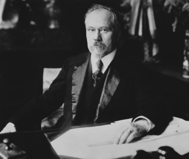 Poincare, Raymond - Politiker, Frankreich/ am Schreibtisch, undatiert