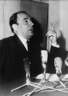 Francois Mitterrand, Politiker, Frankreich - 1966