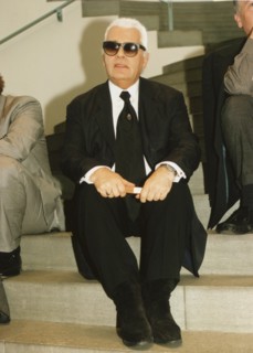 Karl Lagerfeld, 1998